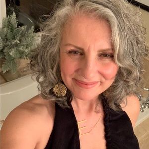 Meet your Posher, Edite